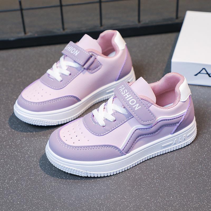 

Детская спортивная обувь 2025 весна и осень новая обувь для девочек для детей среднего и старшего возраста с мягкой подошвой нескользящая студенческая универсальная повседневная обувь для скейтборда 37 фиолетовый