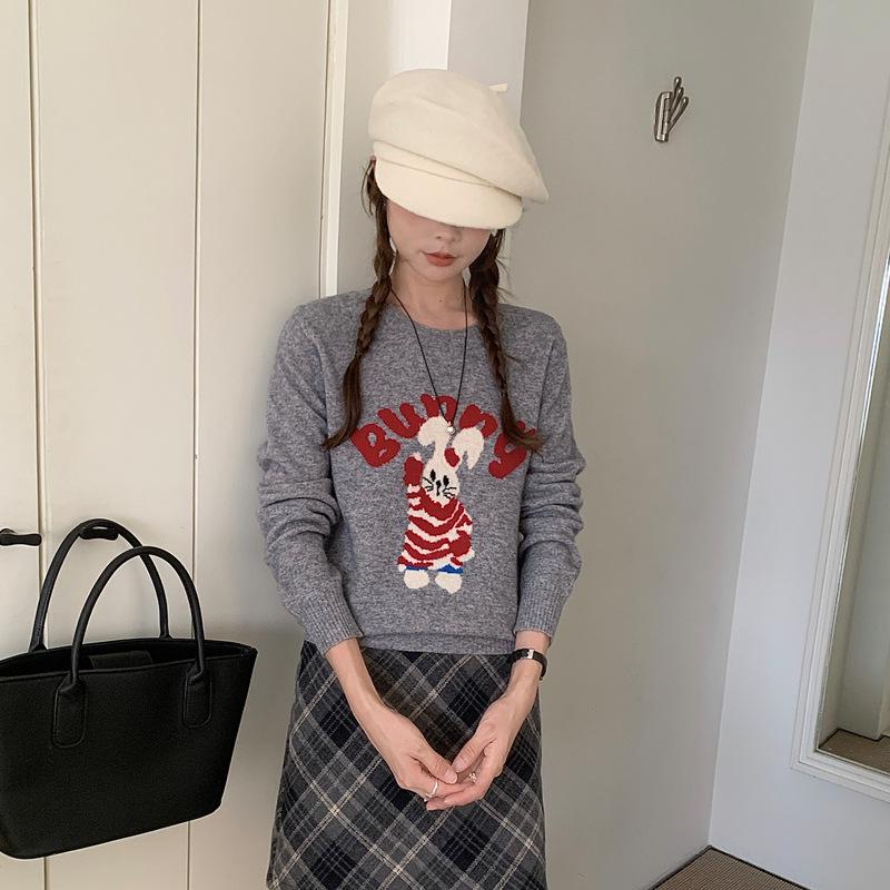 Women's Wool Round Neck Sweater with Cartoon Bunny Embroidery - Cute Style for Autumn/Winter