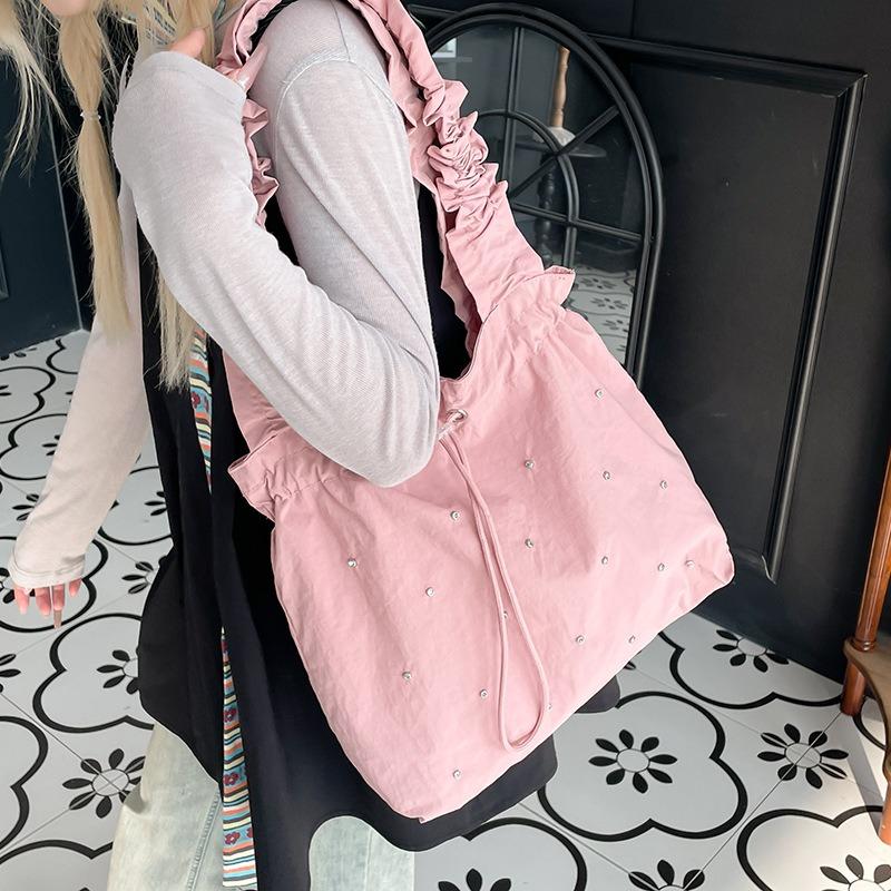 Niche nylon bag fresh new pleated tote bag fashionable versatile student large-capacity shoulder bag