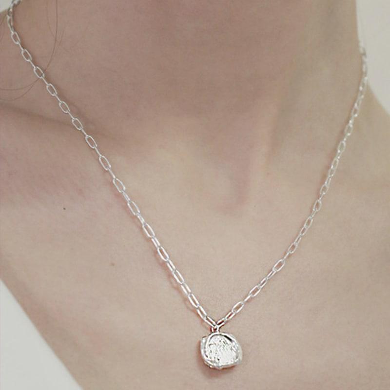 REINDEER GIMYO NECKLACE 13