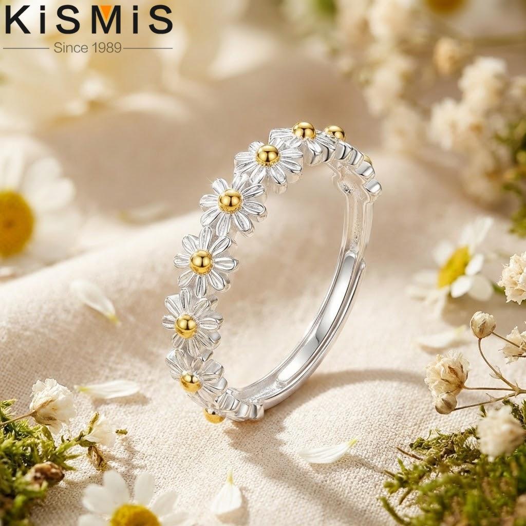 Fashionable Silver Tone Adjustable Daisy Flower Ring Ideal Womens Jewelry for Special Occasions Gift for Friends Sisters