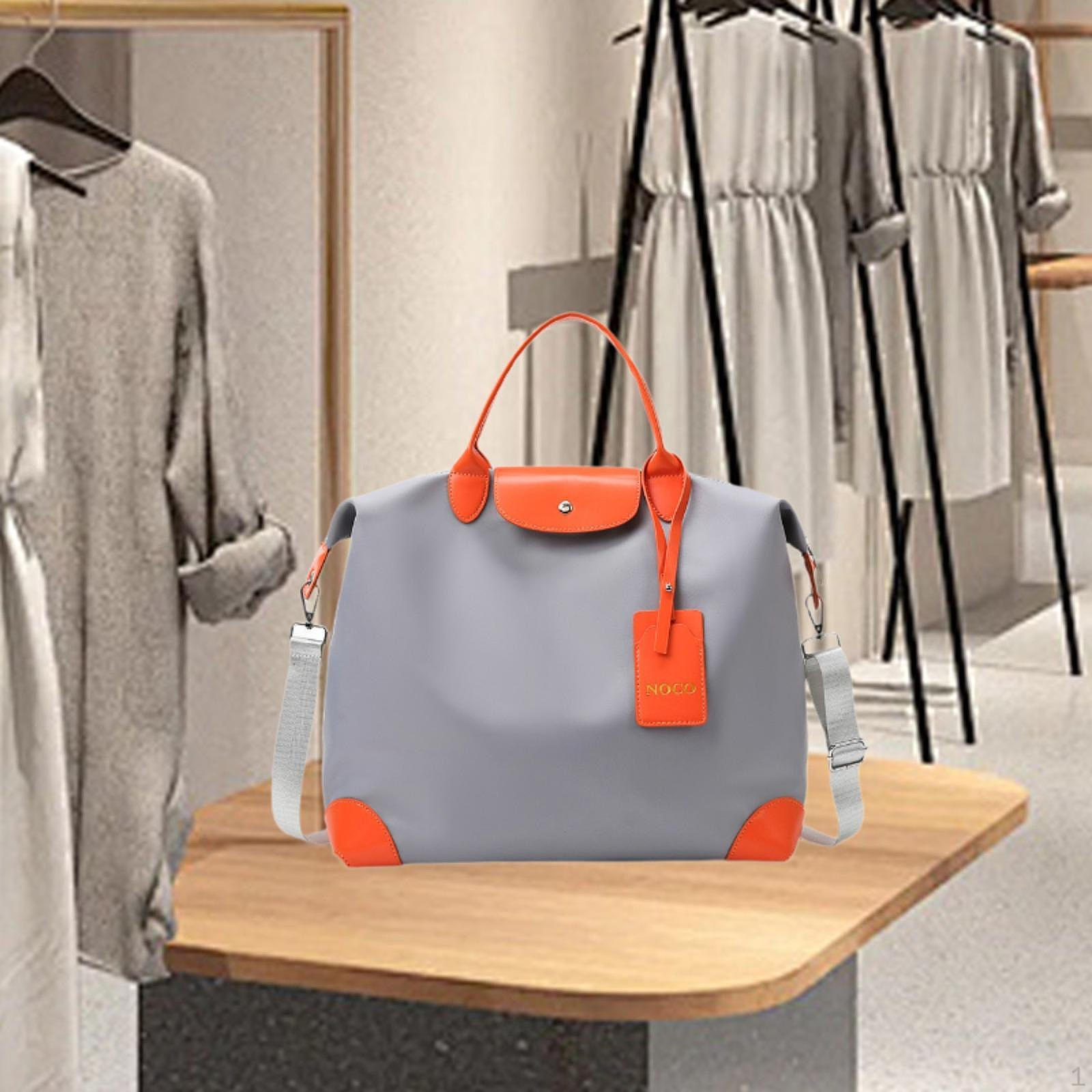 

Шикарная женская сумка через плечо с трансформируемым ремнем серый