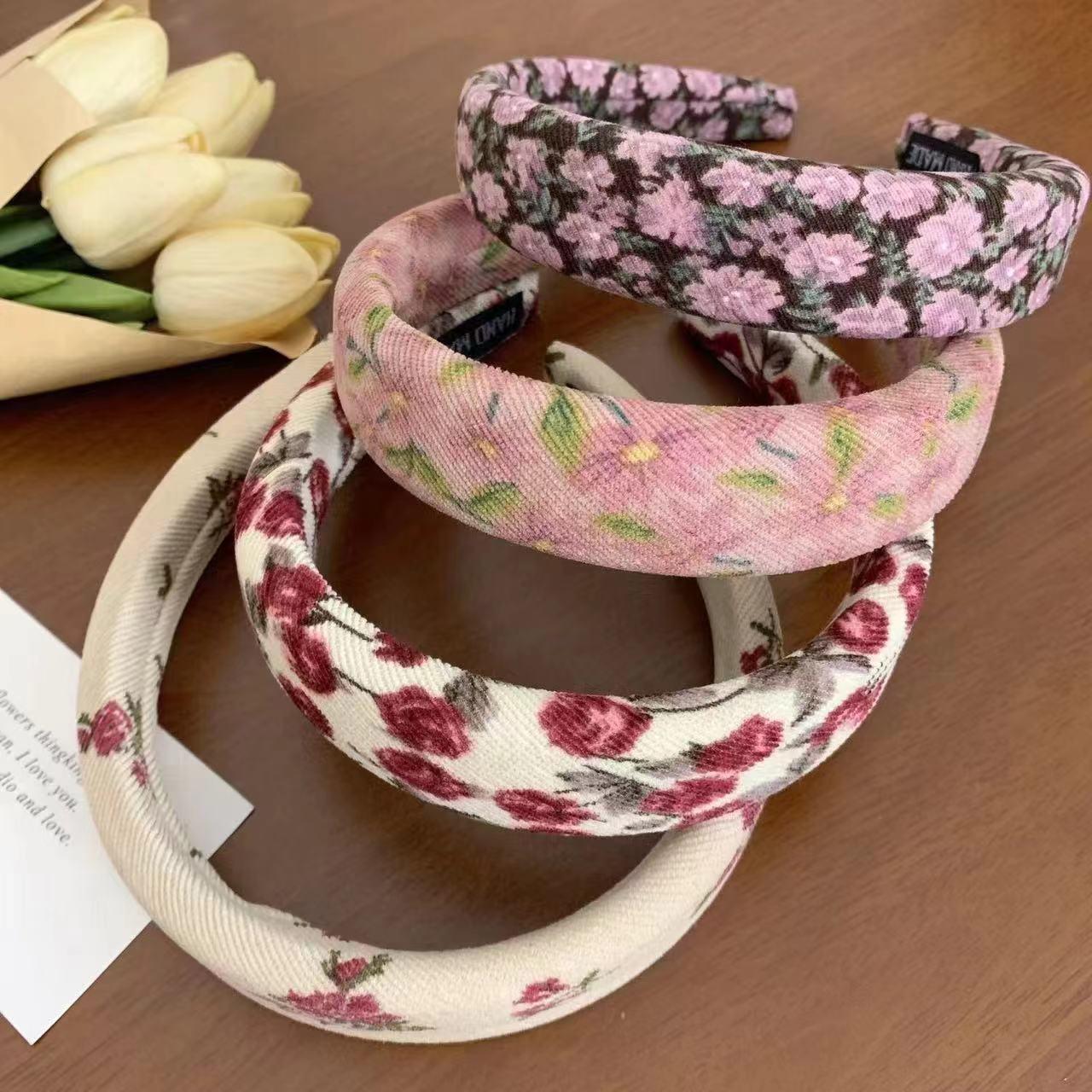 

French Floral Retro High Skull Headband & Hair Clip for All Seasons розовый