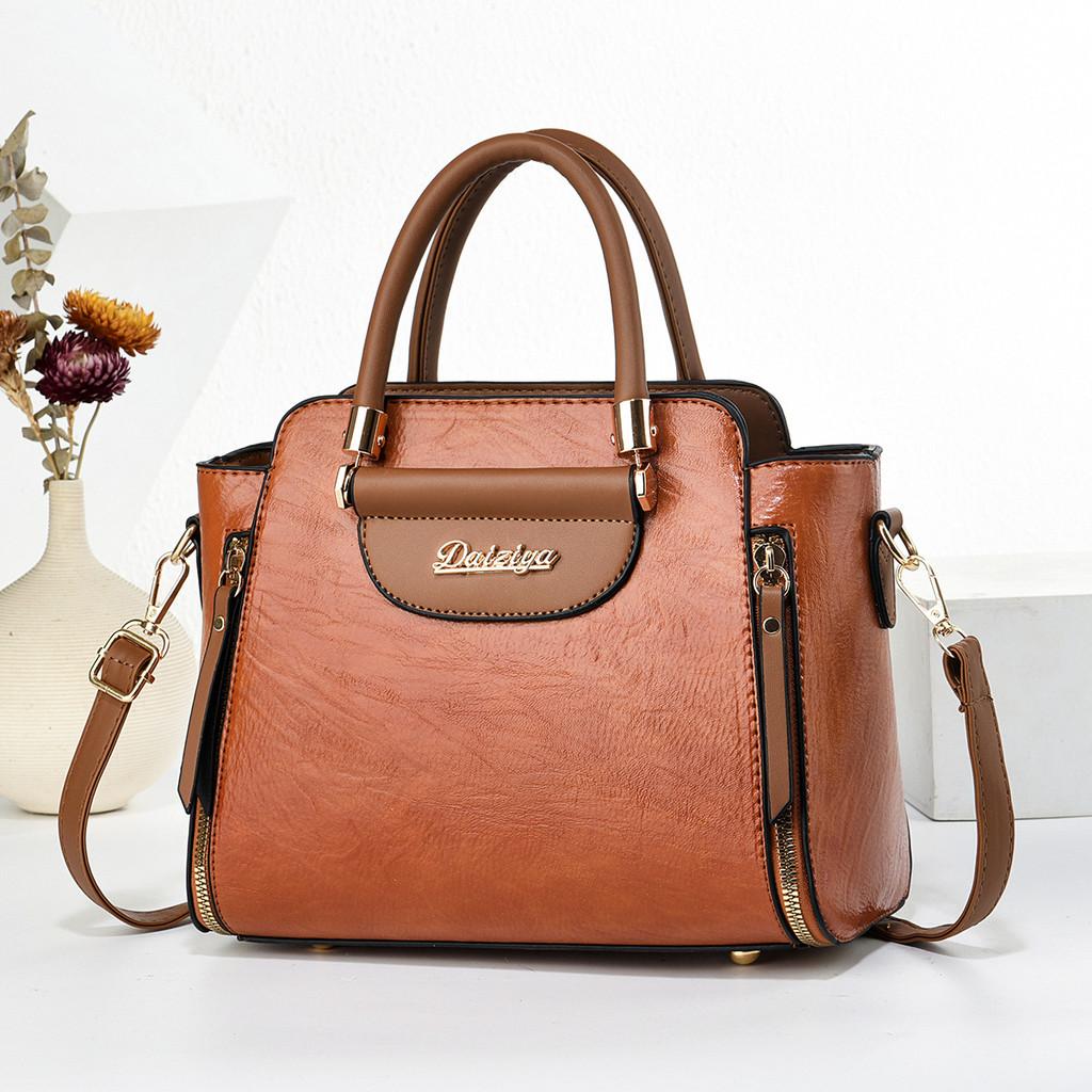 Street Style Pu Handbag With Top Zip Closure And Letter Decor For Daily Use