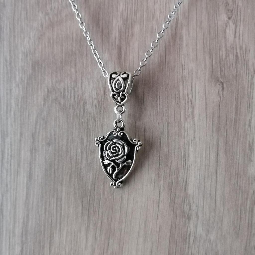 Silver Rose Flower Necklace With Cross Chain For Women Summer 2024 Fashion Jewelry