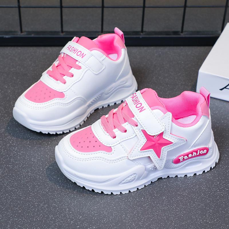 

Children s sports shoes 2025 spring and autumn new children s star fashion soft-soled dad shoes non-slip casual running shoes 26
