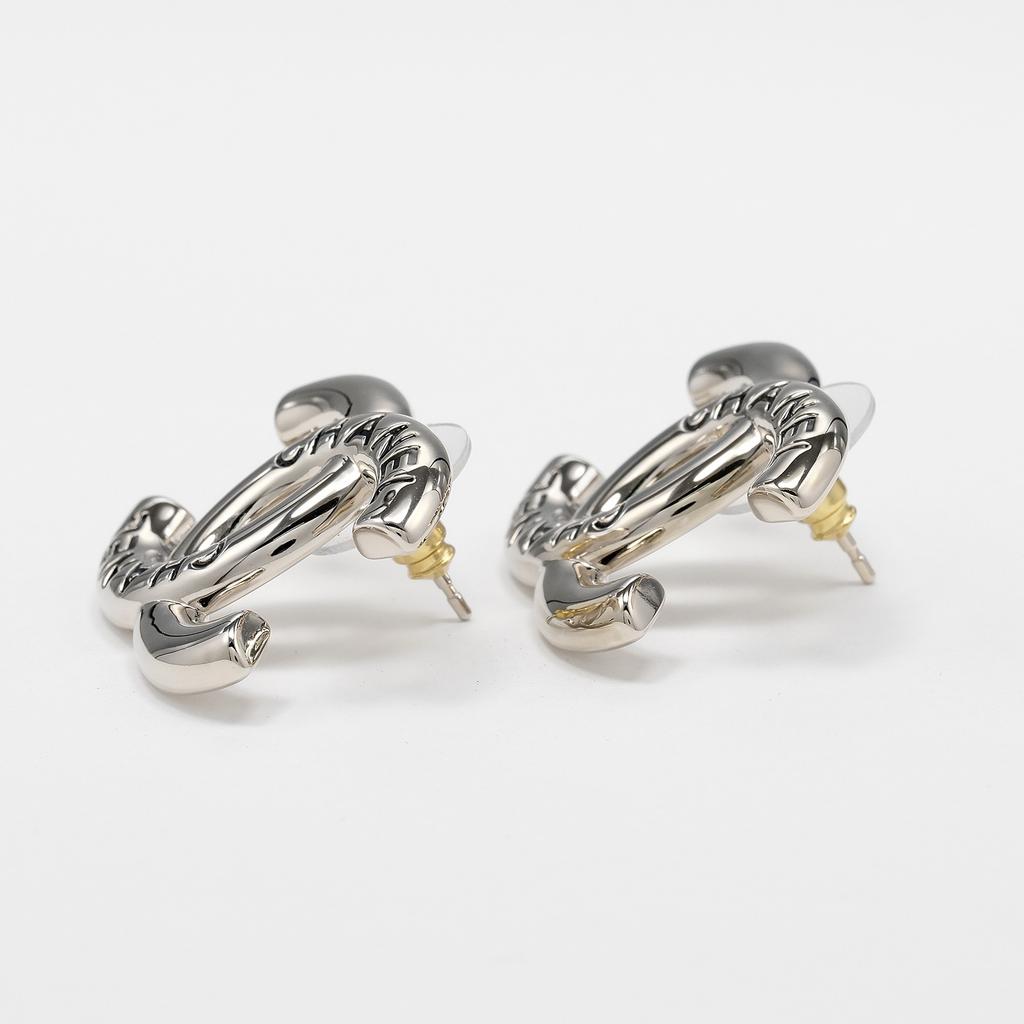 CHANEL COCO Mark Piercing ABE811 17.35g Women Used