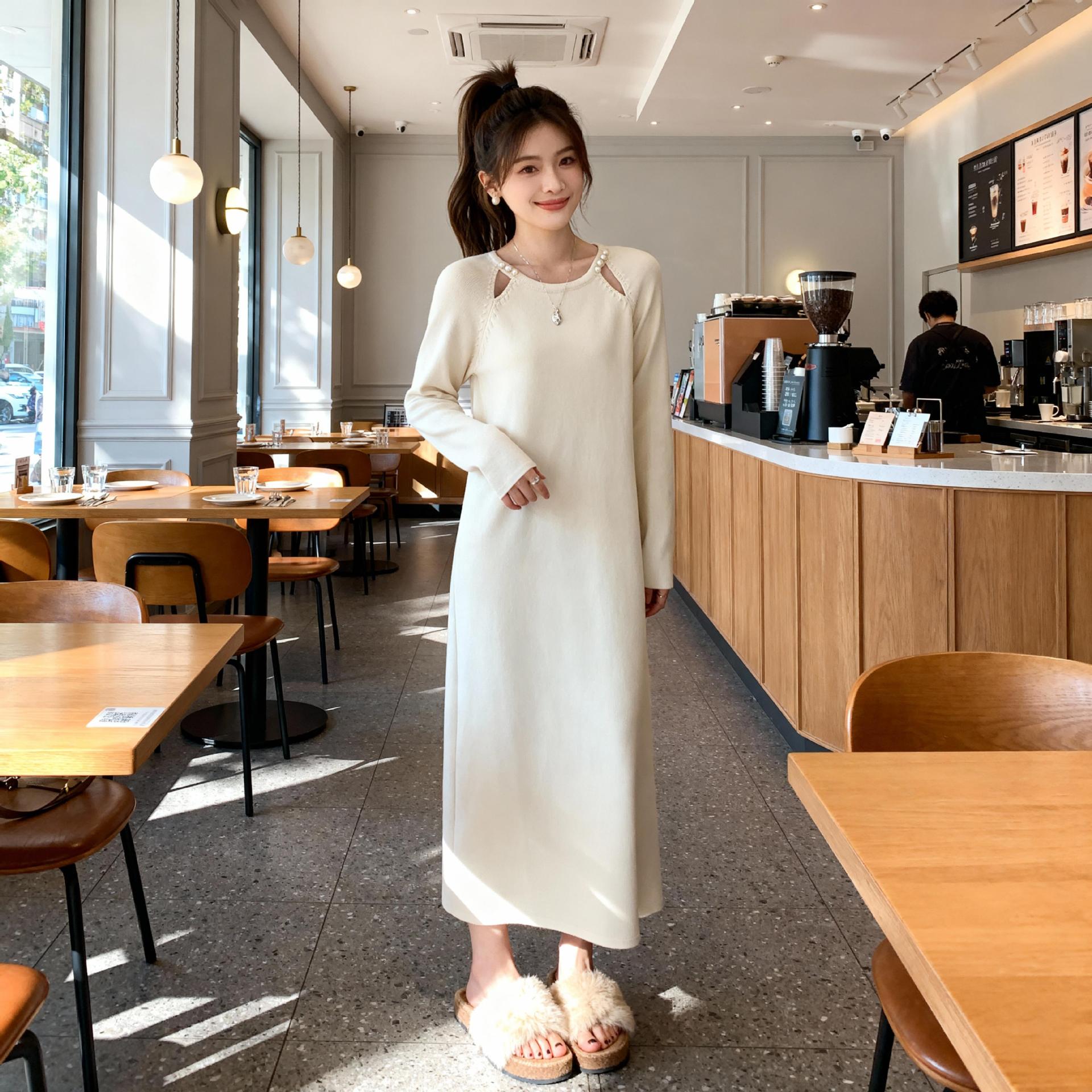 Women s Korean-Style Knitted Dress, Pearl Hollow-Out, Elegant, Long, Slim-Fit, Soft Skirt L