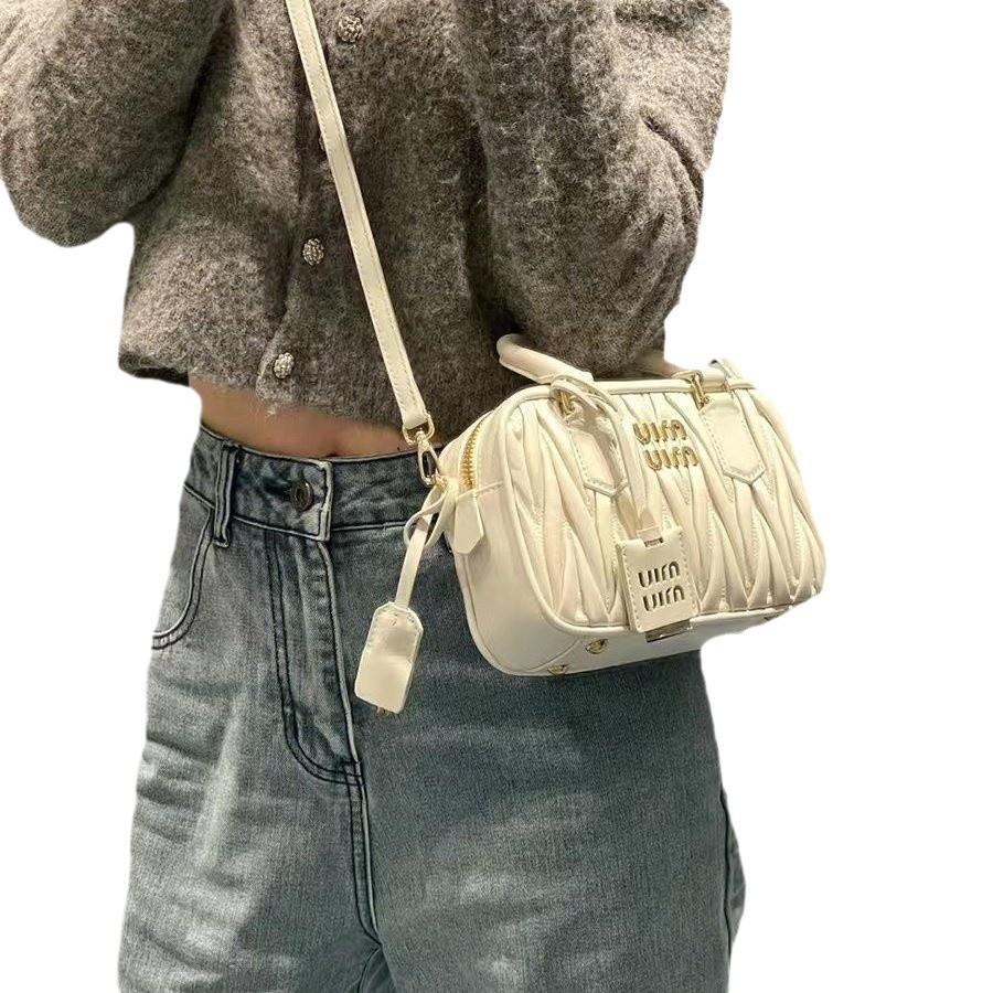 Commuter Women'S Bag Premium Sense Portable Small Square Bag Versatile Shoulder Messenger Boston Women'S Bag Spice Girl Bag