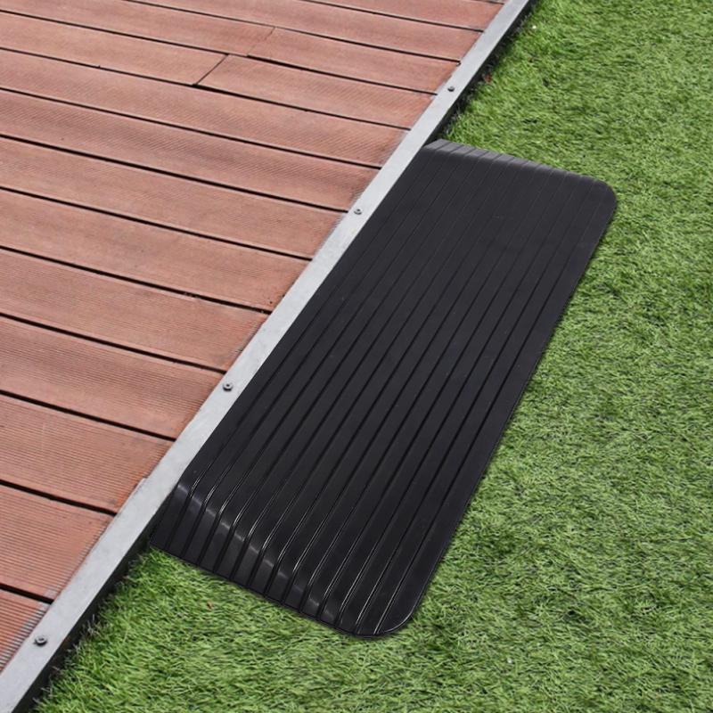 Rubber Threshold Ramp Striped Non-slip Surface 2200lbs/1000kg Load Capacity Ramp For Wheelchair