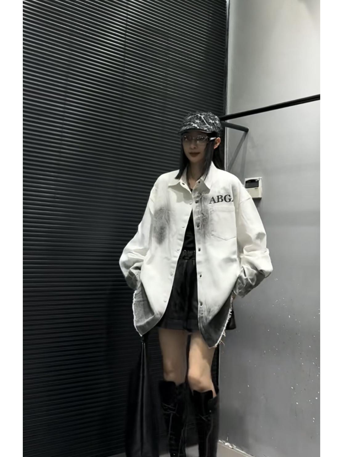

European Style Women s Tie-Dye Gradient Shirt with Letter Print - 2026 Spring Collection One Size білий