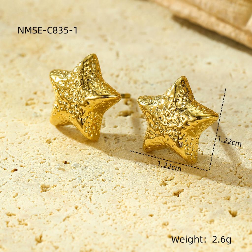 GEMCHIC Women's Hammered Five-Point Star Earrings, Vintage Style, 18K Gold Plated Stainless Steel Stud Earrings for Daily & Party