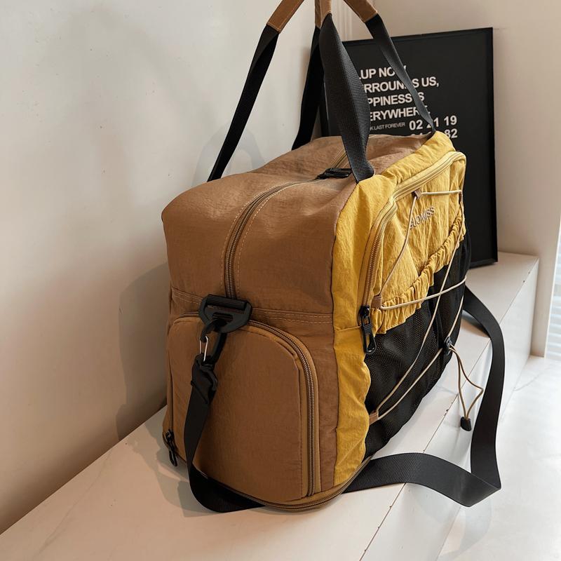 Outdoor Travel Duffel Bag with Mesh Panel Multiple Zip Pockets Large Capacity Sport Weekend Bag