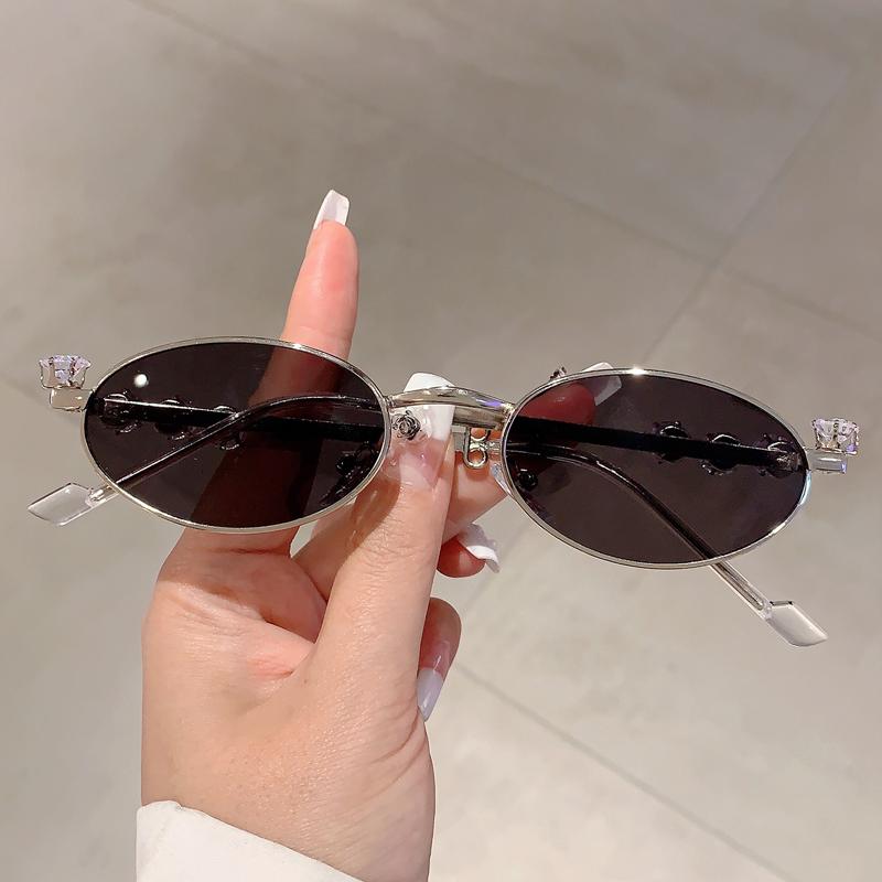 Fashion Small Oval Sunglasses Trendy Brand Designer UV400 Shine Crystal Sun Shades Glasses Decoration Women Shades