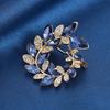 2023 Women's Crystal Brooch: Creative and Luxurious Niche Design