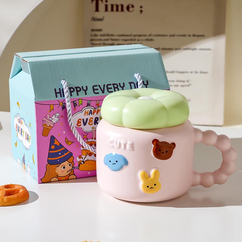 Cute Ceramic Cup With Lid High Value Home Office Couple Water Cup Gift Box Creative Souvenir