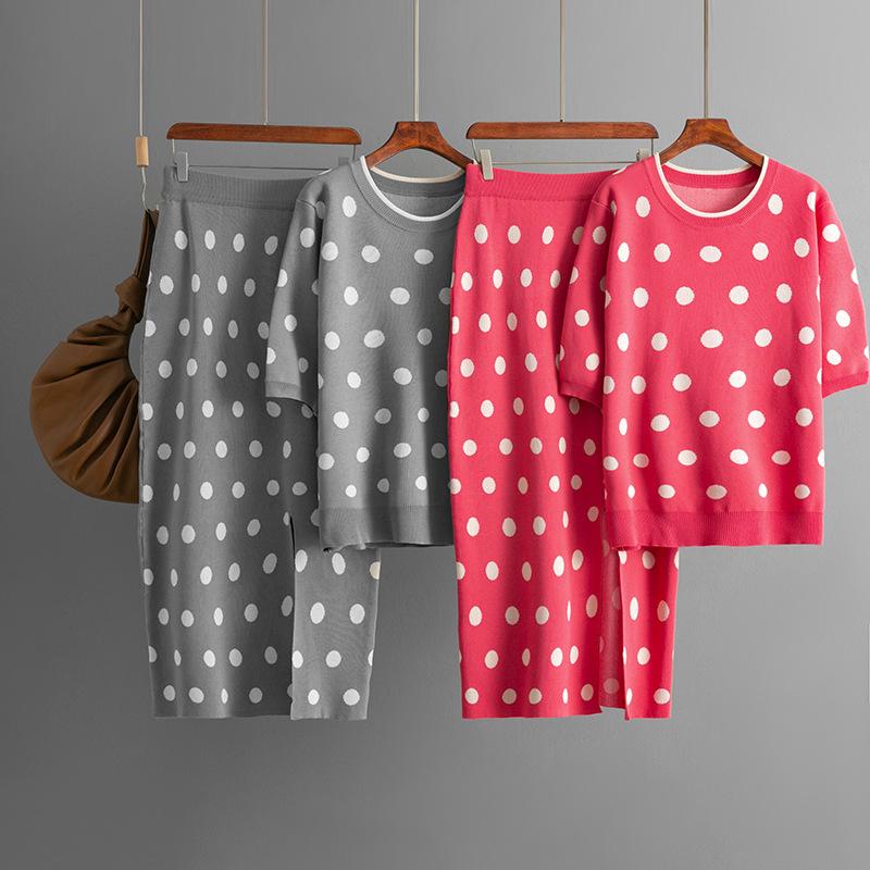 Summer Polka Dot Short Sleeved Knitted Sweater Fashion Set High Waisted Hip Hugging Split Half Skirt Two-piece Set