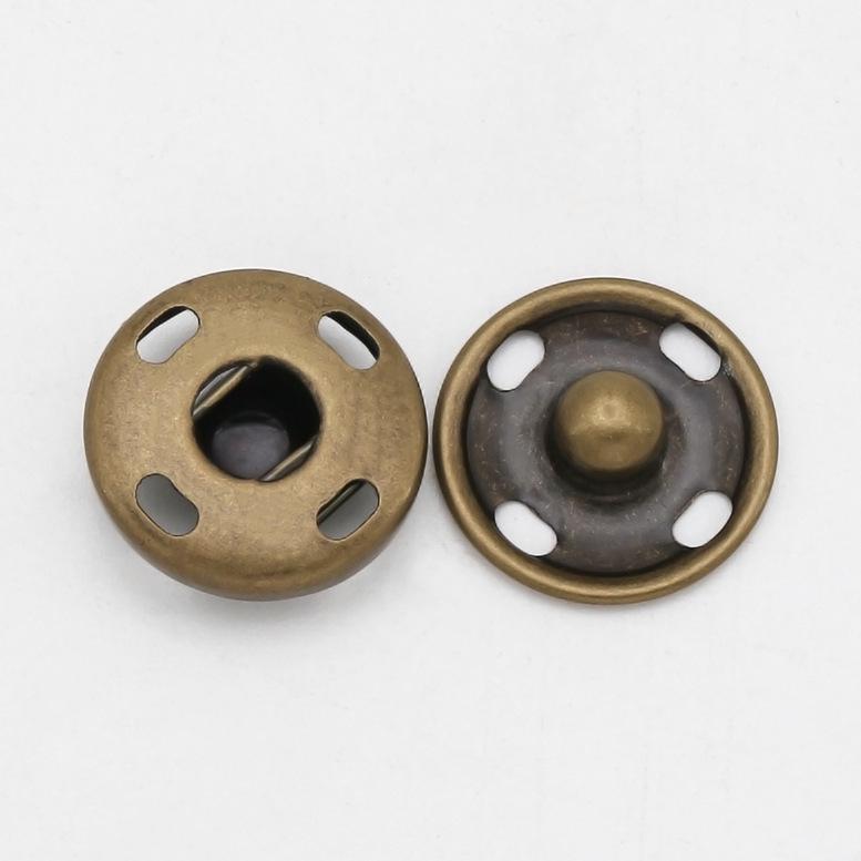 Round Children’s Underwear with Hidden Metal Snap Buttons