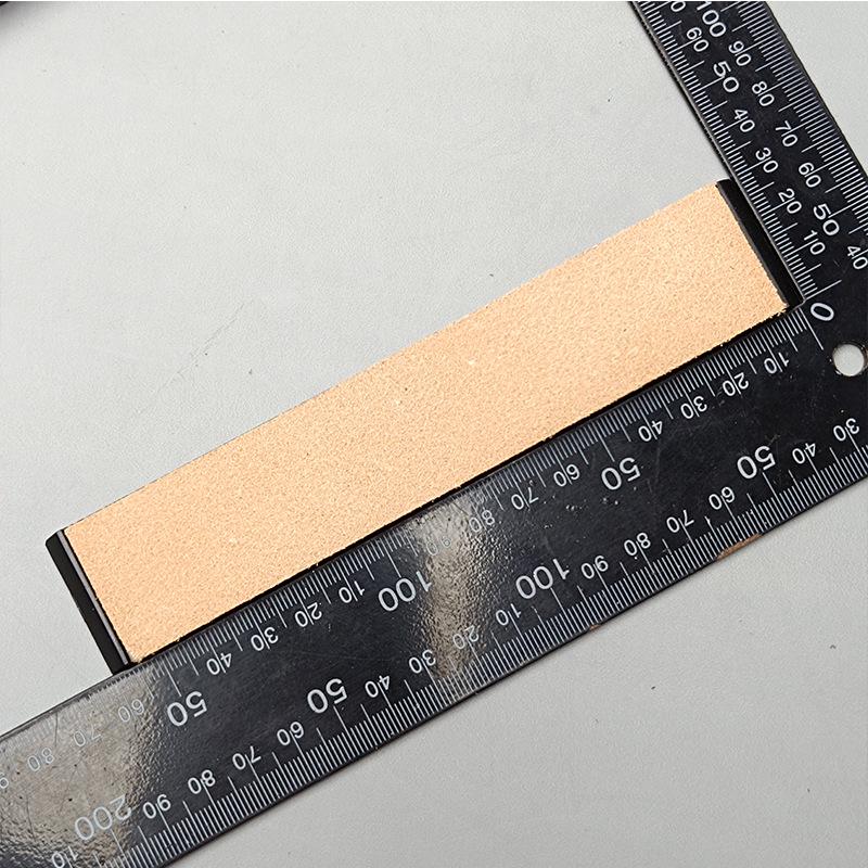 Striscia di Pietra per Affilare e Sbavare Lama Coltello Double-Face in Pelle di Vacchetta