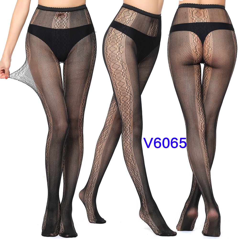 Warp Knitted Seamless Trend Jacquard Fishing Net Socks, Little Love Tiger Pattern Grid Black Stockings