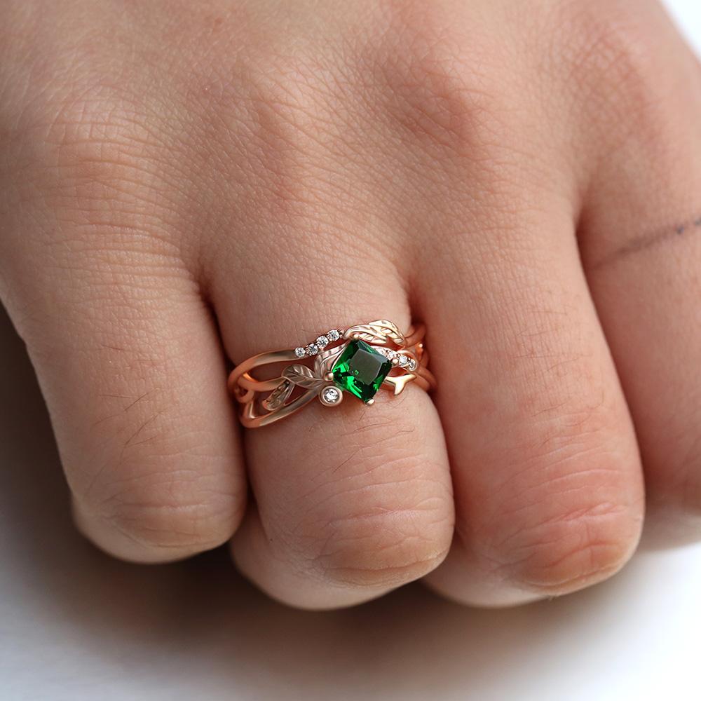 Huitan Romantic Irregular Plant Rings With Gepmetric Green Cubic Zircon Stone Fresh Leaves Band Design Engagement Rings Hot