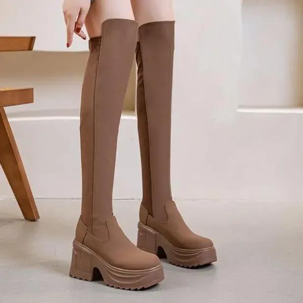 

Мода 10 см Синтетическая ткань Стретч Ткань Женские Ботинки на платформе и танкетке Модные Британские Весенние Ботинки Ботинки до колена Кожаная Осенняя обувь 39