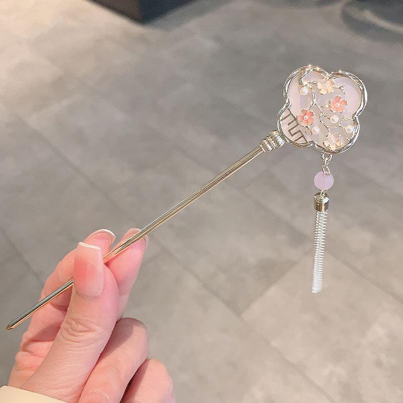 

Elegant Plum Blossom Tassel Hairpin for Hanfu & Qipao