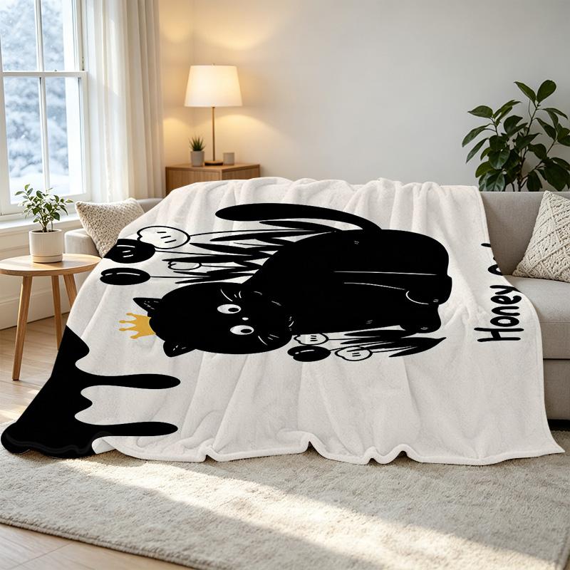 Cute Black Cat Trimmed Flannel Blanket – Soft Warm Cozy Throw for Home, Sofa, Halloween & Christmas