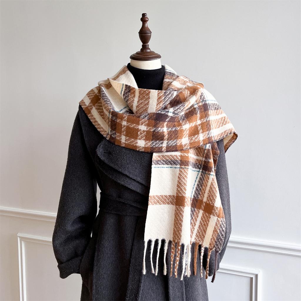 New Women Cold-Proof Winter Warm Scarf Stripe Thick Fashion Luxury Designer Shawls Tassels Pashmina Cashmere Foulard