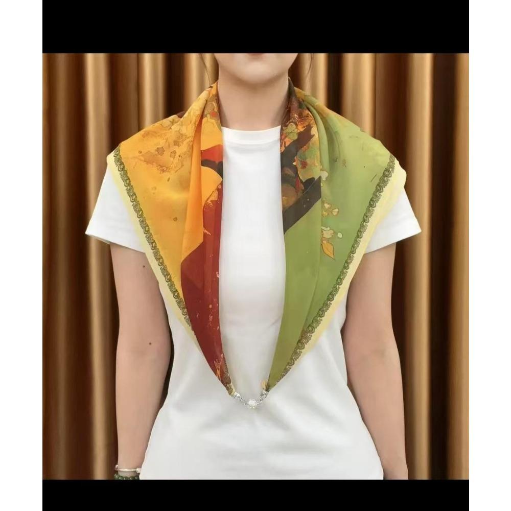 Magnet Simulation Silk 70Cm Small Square Scarf Women'S Spring Korean Version Oil Painting Silk Scarf Versatile Scarf Elegant Decoration