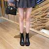 Traubenmutter gleicher Herbst und Winter Britischer Stil Hufeisenschuhe Kurzstiefel mittlerer Schaft elastisches Persönlichkeitsdesign Chelsea-Stiefel Damenleder