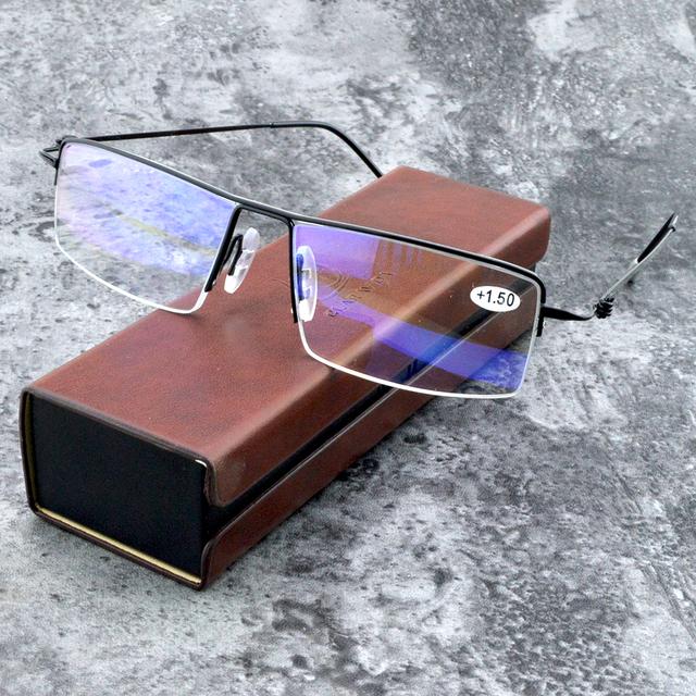 

Стиль Простоти Медичні Накладки на Ніс Нековзкі Дужки Прогресивні Багатофокусні Окуляри для Читання для Чоловіків з Чохлом з ПУ +0.75 До +4 +400 чорний