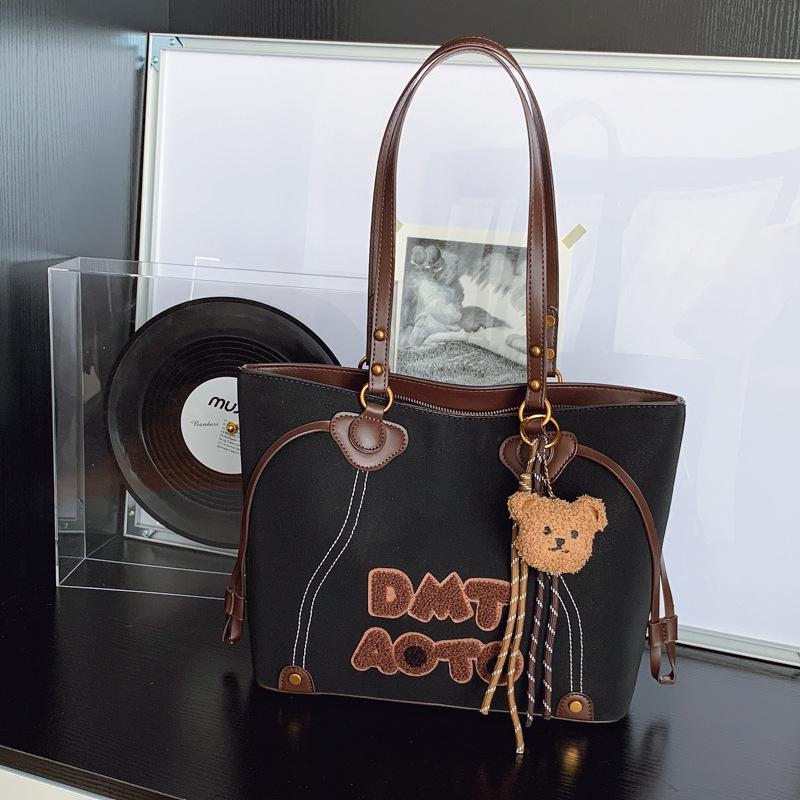 

Большая минималистичная сумка-тоут - Универсальная наплечная сумка для повседневных поездок Without Pendant чёрный