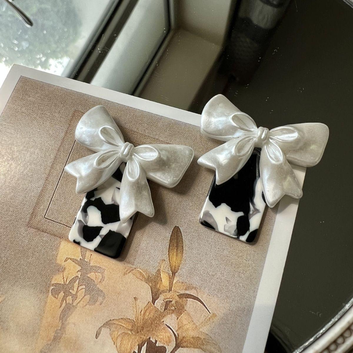 Французские ретро круглые плоские серьги-кисточки из смолы Серьги Модные универсальные серьги