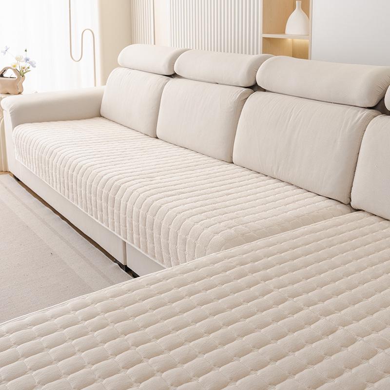 Luxurious Anti-slip Plush Sofa Cover with Armrest Towel