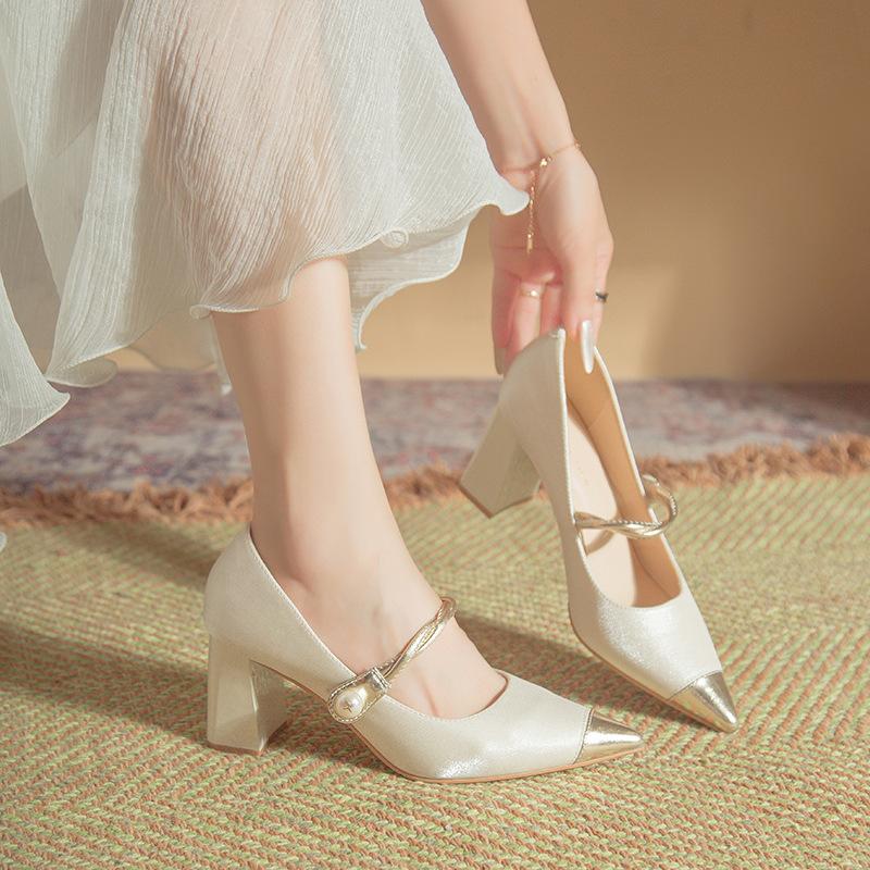 Autumn and winter new red high-end Mary Jane high heels wedding shoes women's show he wedding dress bride shoes single shoes