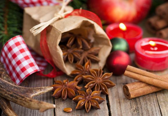 Dried Decorative Anise 1Kg 1 Pcs.