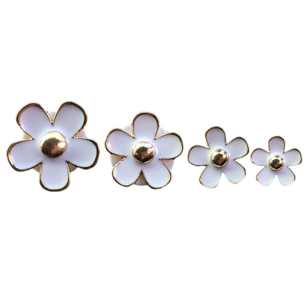4 Pcs Flowers Car Air Outlet Perfume Clip Car Aromatherapy Decoration Interior Perfume Pendant Ornaments Car Accessories