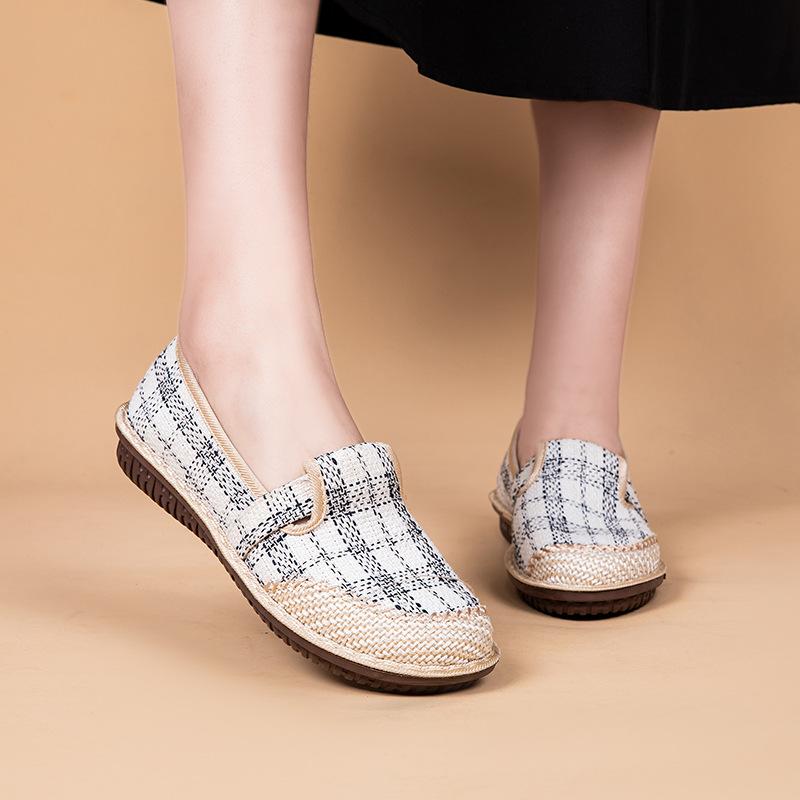 Autumn New Women's Shoes Old Beijing Cloth Shoes Fashionable Versatile Fisherman Shoes One-pedal Flat Bottom Lightweight Women's Casual Shoes