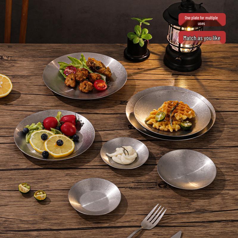 Retro Stainless Steel Round Snack Plate - Old-fashioned Barbecue Sauce Tray with Bone Dish Design