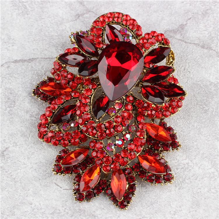 Rhinestone Brooch Pins for Women Shiny Boutique Decoration Badges Party Banquet Dress Gift