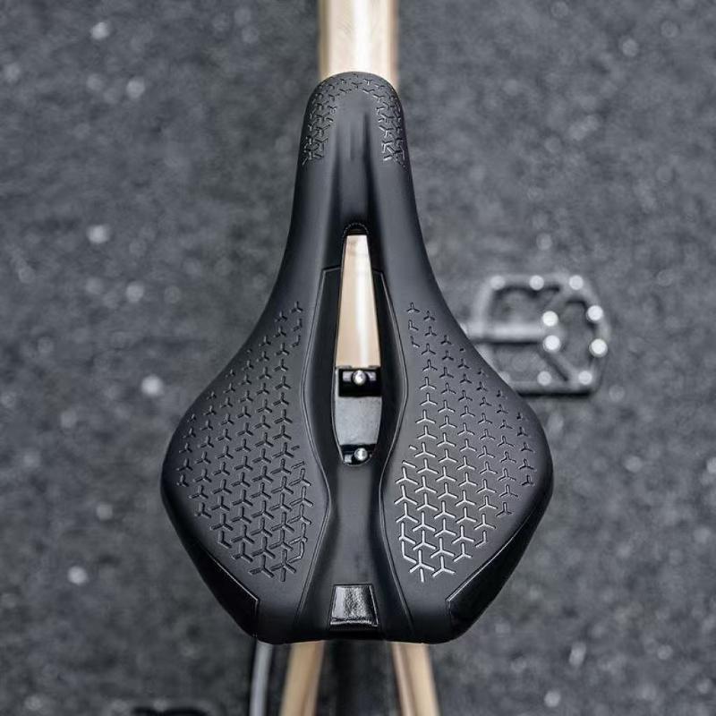 Universal Bicycle Seat For Mountain Bikes Comfortable Soft Shock Absorbing Breathable Cycling Outdoor Riding Accessories 1Pc