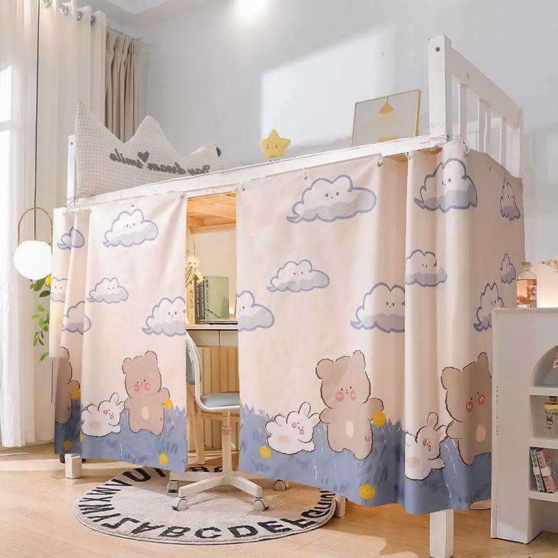 Nordické zatemňovací závěsy na postel pro vysokoškolské koleje - Mužské spodní lůžko