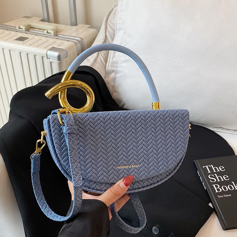 

Роскошная женская сумка-седло 2025: Новый тренд кроссбоди и на плечо высокого класса синий