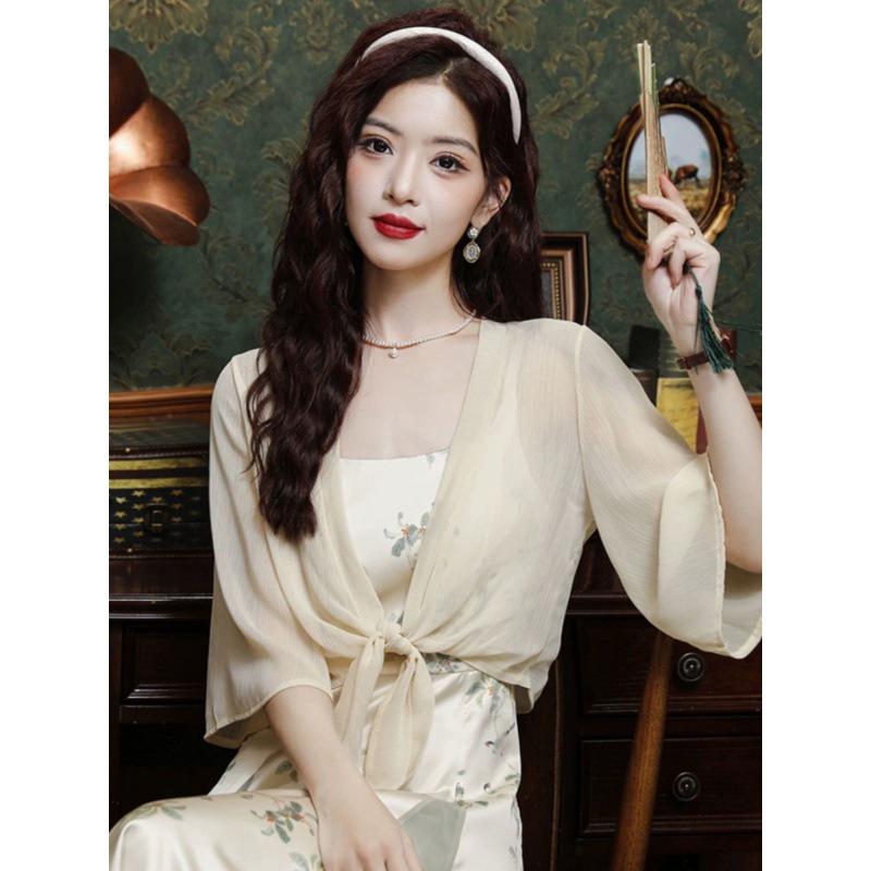 Women's Versatile Chiffon Shawl: Summer Sun Protection Mid-Sleeve Cardigan and Sleeveless Camisole Dress Set.