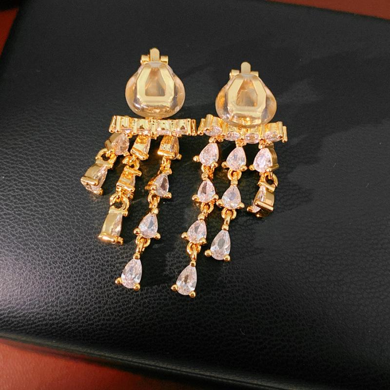 18K Gold Plated Zircon Water Drop Tassel Ear Cuff - Trendy, Personalized Design Niche Earring