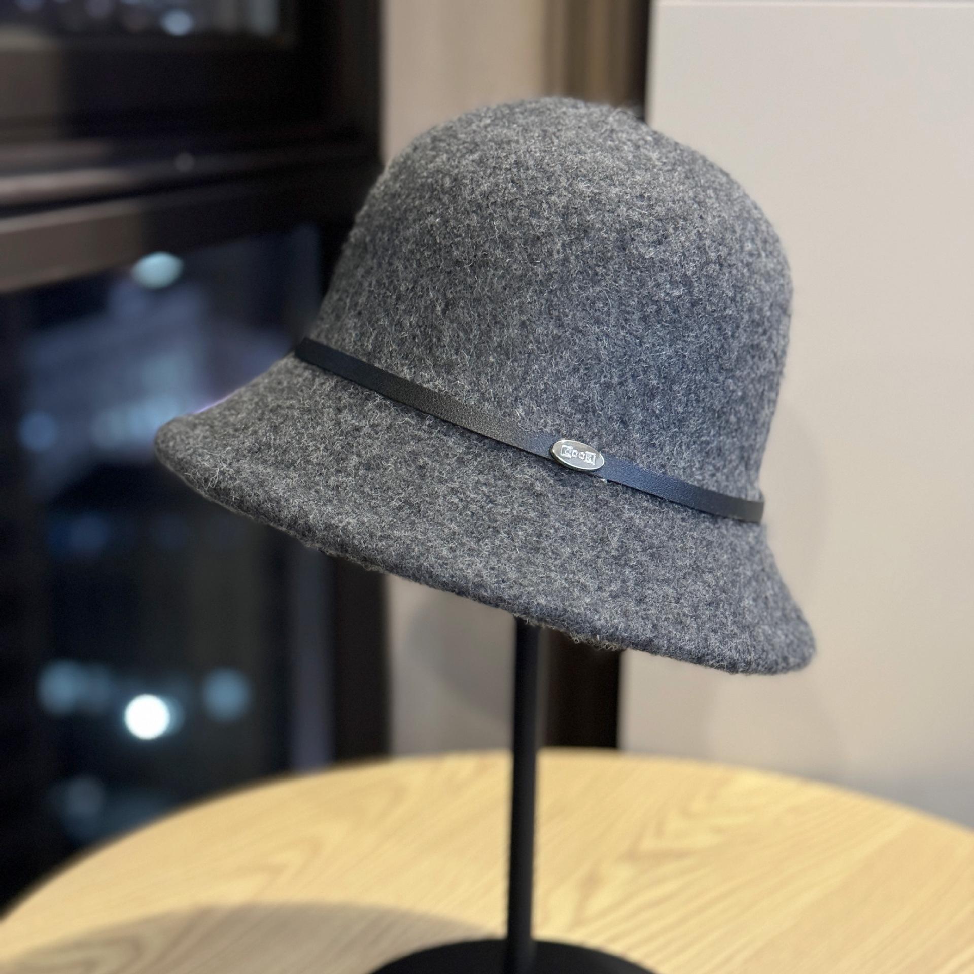 

Шерстяная шерстяная цилиндр для женщин Осень и зима Французский ретро Британский стиль Маленькая шляпа рыбака с куполом для лица Шляпа-котелок Модная 54-59 cm