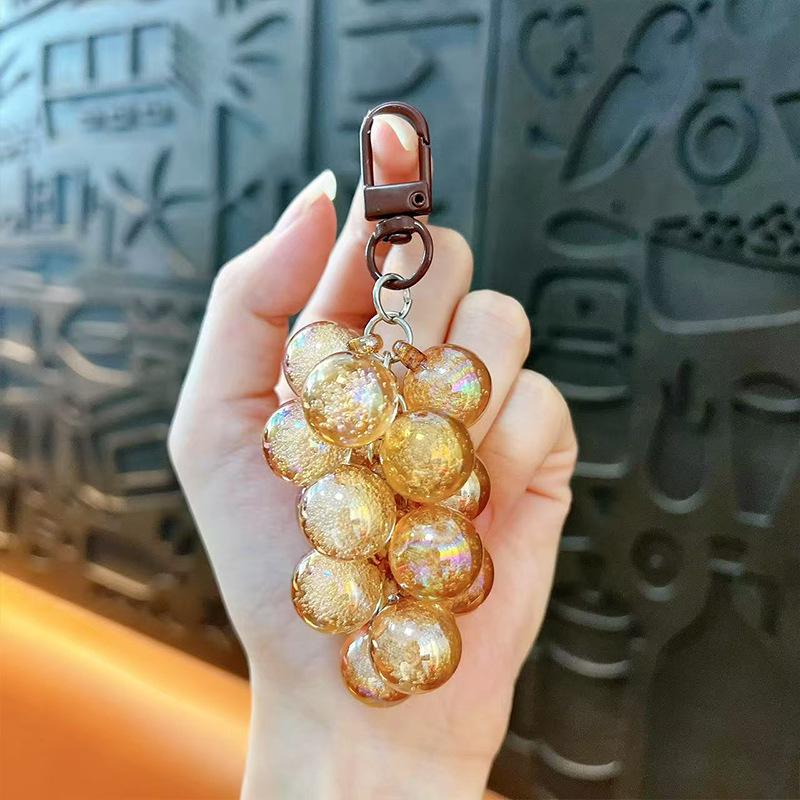 Acrylic Grape Bunch Keychain: Cute Couple Bag Charm & Creative Car Keyring for Women