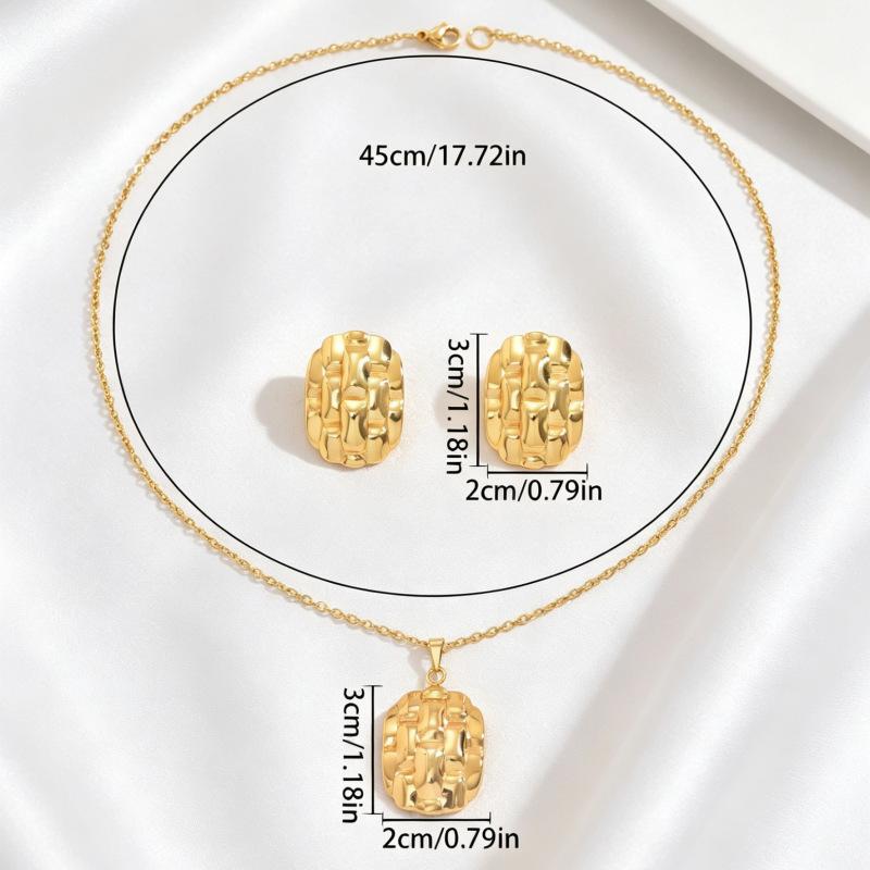 Hot Selling French Retro Niche Fashion Temperament Women's Simple Flowers Geometric Stripes Versatile Necklace Set