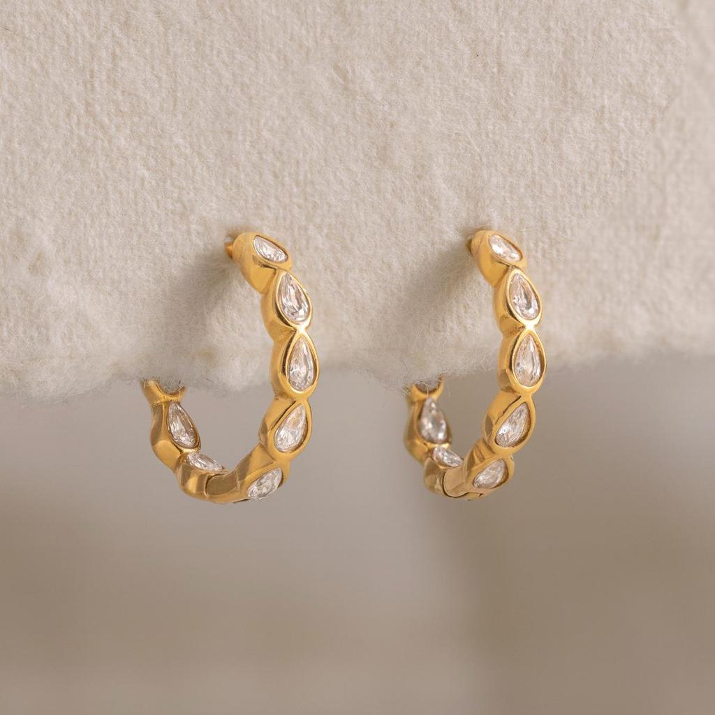 18K Gold Plated Stainless Steel White Zircon Water Drop Ear Studs for Women - Classic Style